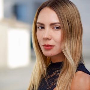 Meet your Posher, Miss